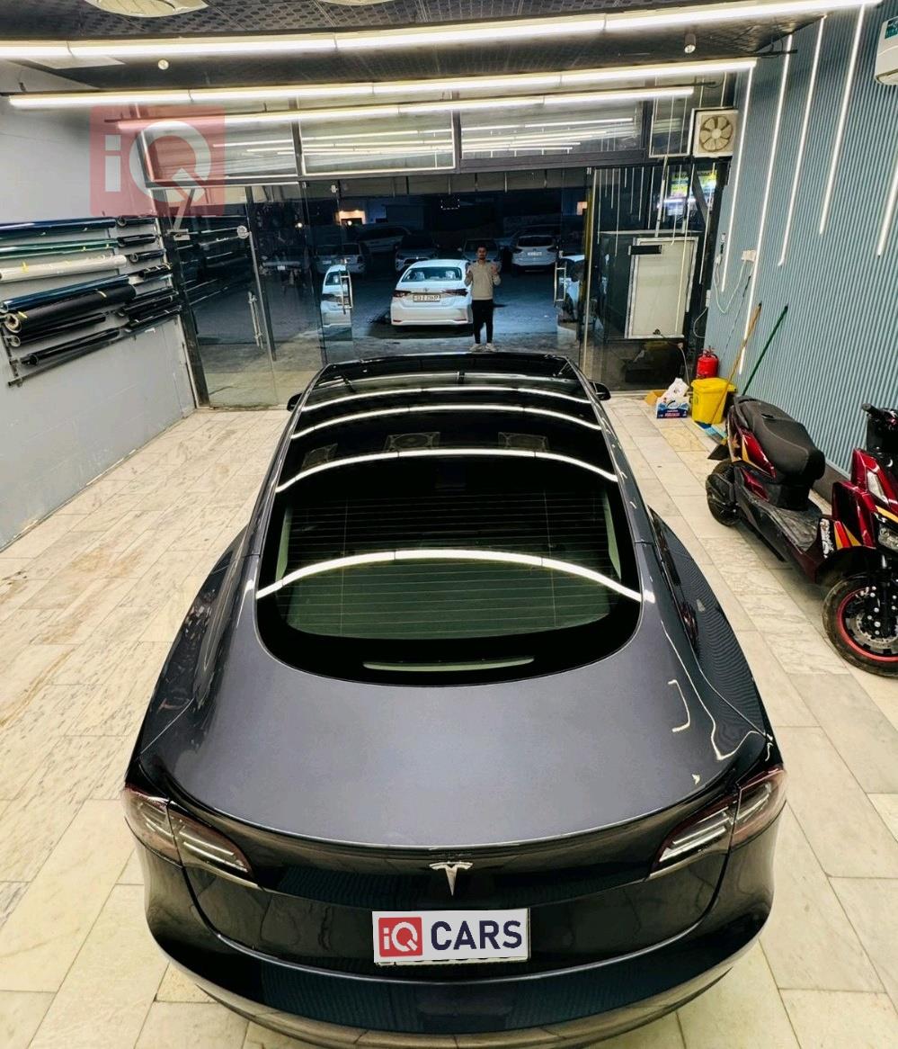 تسلا موديل 3